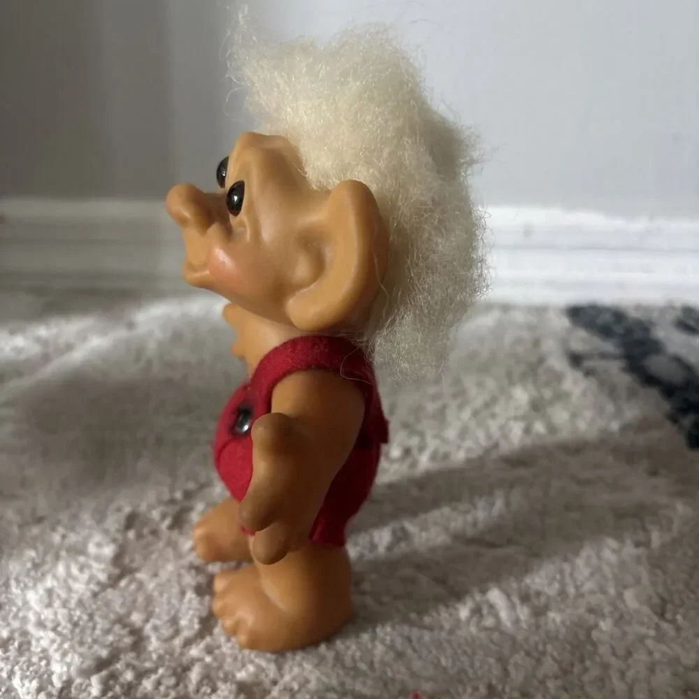 Vintage 1984 Dam Things Troll Doll 10 Inch Red Outfit White Fluffy Hair Roy